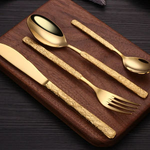 Cubertería de estilo urbano inspirada en los movimientos y el estilo contemporáneos del comedor urbano. - Product Image 1