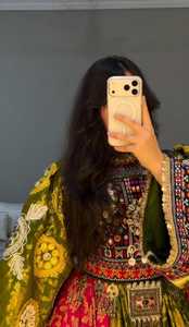Ensemble de 3 robes décontractées afghanes Kuchi bohèmes avec broderies et patchs, longueur genou, manches longues, coupe ample pour femmes - Product Image 3