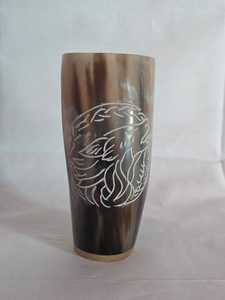 Verre à bière vintage gravé en forme de corne avec motif lion, écologique, FK GLOBAL IMPEX, pour la bière et les cocktails - Product Image 1