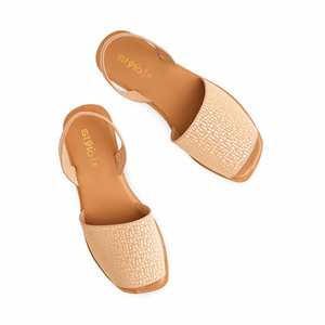 Sandales décontractées beiges pour dames - Product Image 1