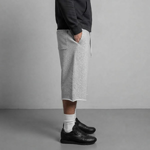 Shorts pour hommes personnalisés en molleton 100% coton, couleur unie, taille élastique, décontractés, respirants, écologiques, style streetwear, pour la gym et la course à pied - Product Image 2