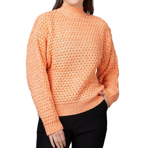 Suéter de punto cálido de manga larga para mujer, cuello redondo, estilo casual, holgado, suave y cálido para invierno - Product Image 2