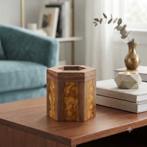 Brûleur d'encens artisanal en bois de santal avec incrustation en époxy, diffuseur aromatique hexagonal, utilisation toute saison, CANDID MANUFACTURING CO Incense - Product Image 1