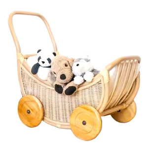 Cochecito de juguete de ratán tejido con asa para niños, carrito de arrastre para muñecas, juguete infantil, fabricado en Vietnam. - Product Image 3
