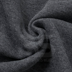 Sweat-shirts pour hommes en coton doux et coutures résistantes, idéaux pour les tenues décontractées, les voyages et le confort quotidien. - Product Image 6