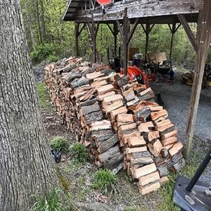 Bois de chauffage de qualité supérieure, séché au four, en hêtre et chêne, longueurs 25 cm et 33 cm, bois dur de mangrove, sans humidité, en sacs et sur palettes, Belgique - Product Image 2