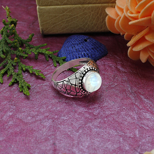 Anillo de Plata 925 Hecho a Mano con Piedra Lunar Azul Arcoíris, Joyería Vintage para Fiesta, Estilo Bohemio Delicado, Engaste de Bisel, Accesorios para Dedo - Product Image 4