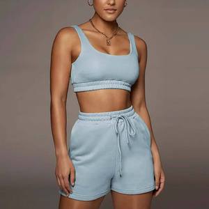 Ensemble 2 pièces short et haut tricoté bleu clair pour femme, col rond, manches longues, respirant, décontracté, printemps-été, coupe droite, polyester, mi-mollet - Product Image 1