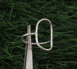 Anillo de boda clásico para mujer de plata de ley 925 maciza con engaste de bisel, pulido brillante, minimalista y apilable, para fiesta, venta al por mayor - Product Image 6