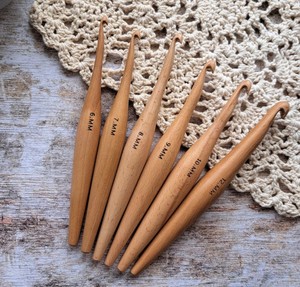 Wooden <b>Crochet</b> <b>Hook</b> Natural Hardwood Material Lightweight Design for Comfortable and Efficient <b>Crochet</b> Projects - Product Image 5