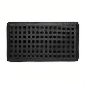 Tappetino Antiscivolo in Gomma Nera con Punte 60X80Cm per Uso Interno ed Esterno - Product Image 2