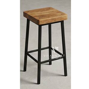 Tabourets de bar classiques en bois capitonnés avec coussin rembourré et pieds stables pour chambre, salle à manger, cuisine - Product Image 2