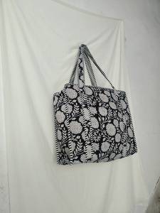 Sac à bandoulière en toile de couleur unie style bohème, avec poche intérieure zippée, sangles légères et durables, intérieur spacieux, idéal pour l'été, la plage et l'usage quotidien - Product Image 6