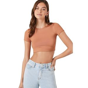 Crop tops pour femmes, coupe ajustée, personnalisables, en gros, légers, 100% coton extensible, unis, courts, tendance, pour l'été - Product Image 1