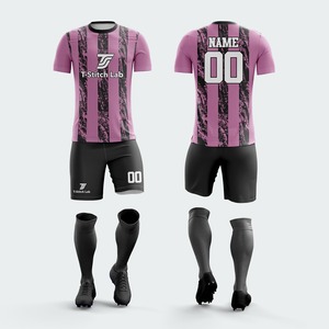 Conjunto de Uniforme de Fútbol para Hombre T-Stitch Lab, Camiseta de Manga Corta con Cuello Redondo y Rayas, Pantalones Cortos y Calcetines, Poliéster que Absorbe la Humedad, para Toda Temporada - Product Image 1