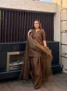 Robe de soirée entièrement cousue, robes décontractées pour femmes, nouvelle arrivée, robes traditionnelles pakistanaises Farshi Shalwar Qameez, best-sellers - Product Image 2