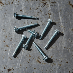 สกรูหัวจมสำหรับงานไม้จำนวนมาก - ราคาโรงงานแข่งขันได้ ส่งตรงจากเวียดนาม - Product Image 1
