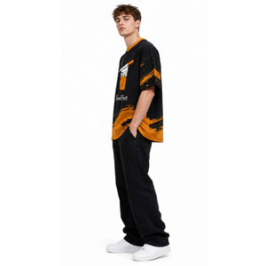 T-shirt personnalisé 100 % coton, coupe ample et épaisse, imprimé DTG, effet délavé soleil, délavé à l'acide, orné de strass, effet vieilli - Product Image 4