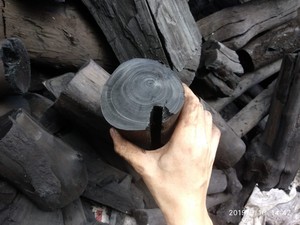 <b>GARDEN</b> CHARCOAL 100% NATURAL HARWOOD by BIWOOD COMPANY in VIETNAM, NO SPARK, READY to EXPORT - Product Image 2