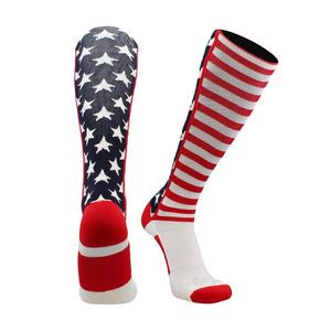 Chaussettes de sport professionnelles personnalisées, antidérapantes, à rayures, chaussettes de compression athlétiques avec amorti personnalisé - Product Image 1