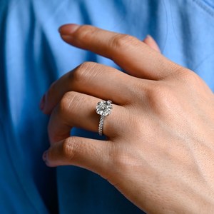 Anillo Solitario de Moissanita Brillante con Corte Hexagonal de 7MM, Plata 925 Original, Regalo Ideal para Cumpleaños o Aniversarios para tu Pareja - Product Image 4