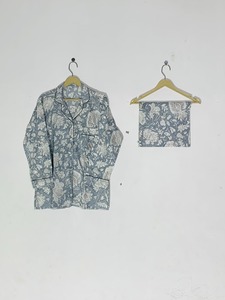 Completo da <span class=keywords><strong>Notte</strong></span> The Moonlit Garden - Pigiama Premium in Cotone a 3 Pezzi - Product Image 3