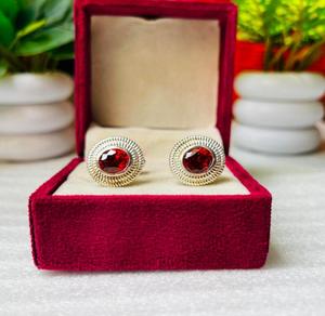 Boutons de manchette ovales en verre et platine Rafay Gemstone pour homme - Cadeau de luxe du Rajasthan pour mariage - Product Image 3