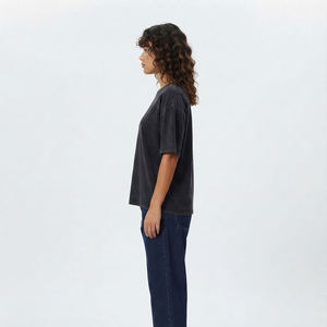 T-shirt de sport décontracté pour femme à manches courtes, respirant et à séchage rapide, idéal pour le yoga et les activités de plein air - Product Image 2