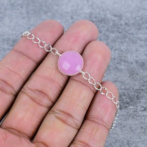Bracelet artisanal pour femme en argent sterling 925 plaqué, serti d'une pierre précieuse de chalcédoine rose de forme ronde. - Product Image 1