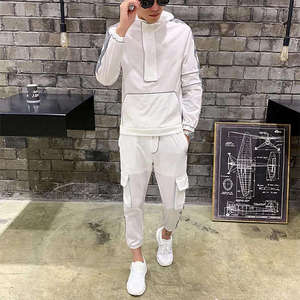 Conjunto de Chaqueta Cortavientos Reflectante 2024 al por Mayor para Hombre y Mujer, Traje Deportivo Luminoso con Capucha, Ropa Deportiva Urbana Hip Hop Personalizada, Traje Casual - Product Image 5