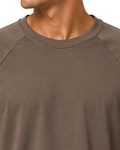 เสื้อยืดแขนสั้นคอกลมสีเทาสำหรับผู้ชาย ทรงโอเวอร์ไซส์ สไตล์ลำลอง สตรีทแวร์  รับสกรีนโลโก้ ผ้าพรีเมียมเนื้อนุ่ม ใส่สบายสำหรับฤดูร้อน - Product Image 5