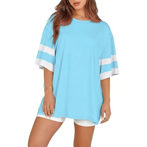Camiseta de algodón extragrande para mujer, lisa, con cuello redondo, informal, de tela suave y transpirable, para uso diario, camiseta extragrande para mujer - Product Image 3