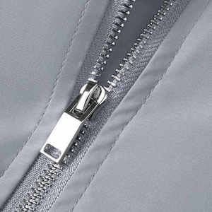 Veste bomber d'hiver au design unique, lavable, imperméable et respirante pour homme - Product Image 5