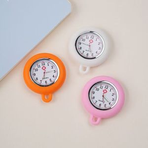 Nouvelle montre à quartz 2026 pour étudiants infirmiers, vente en gros d'usine, montre-bracelet lumineuse ronde en silicone, montre à quartz en caoutchouc pour femmes et hommes - Product Image 3