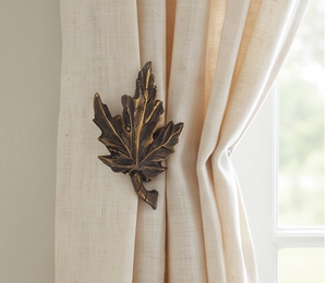 Handmade Palm Leaf Design <b>Curtain</b> Wall Brass <b>Hook</b> <b>With</b> Modern Design Perfect For Home Decor And Elegant Storage Solutions - Product Image 3