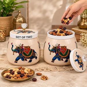 Tarro de especias metálico oriental con diseño de elefante, contenedor redondo hermético para almacenamiento de alimentos para uso en la cocina. - Product Image 1