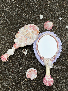 กระจกเปลือกหอย2025ที่ทันสมัย: กระจกเปลือกหอยทำด้วยมือของขวัญสุดชิคสำหรับสาวๆกระเป๋ากระจกเปลือกหอยออกแบบโลโก้ได้ตามต้องการ - Product Image 4