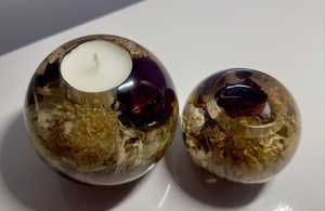 Portavelas Hecho a Mano con una Mezcla de Cristal y Resina, Diseño Moderno y Estilo de Lujo para Decoración del Hogar y la Sala de Estar - Product Image 3