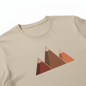 T-shirt à manches courtes beige pour homme avec imprimé géométrique montagne, col rond, coupe décontractée, tissu jersey 100% coton - Product Image 3