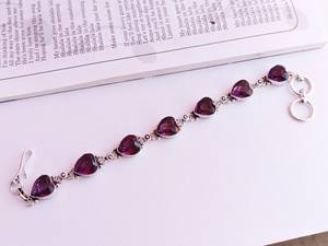 Pulsera de Plata de Ley con Amatista de Corte Ovalado Natural, Diseño Único y Sencillo, Joyería Hecha a Mano de Lujo, Regalo para Ella - Product Image 2