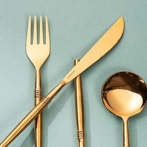 Ensemble d'ustensiles de cuisine modernes en acier inoxydable 5 pièces, finition dorée premium, polissage miroir, outils de cuisson, couverts, à prix avantageux - Product Image 6