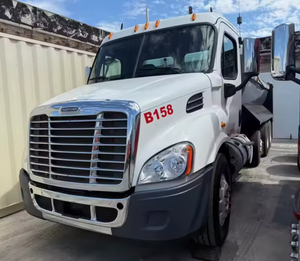พร้อมส่งมอบรถบรรทุกมือสอง Freightliner Cascadia ปี 2015 พร้อมจัดส่งทั่วโลก - Product Image 2