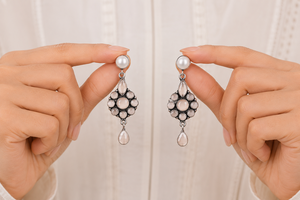 MOQ Available Oxidized <b>Silver</b> <b>Drop</b> <b>Earrings</b> Brass Flower Trendy Onyx Women's Jewelry Wholesale Bulk Supplier ARTS JEWELS JS-141 - Product Image 6