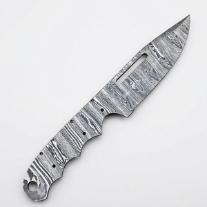 Cuchillo de caza de acero de Damasco personalizado al por mayor, hoja en bruto esqueletizada de espiga completa, suministro para cuchilleros DIY, directo de fábrica - Product Image 1