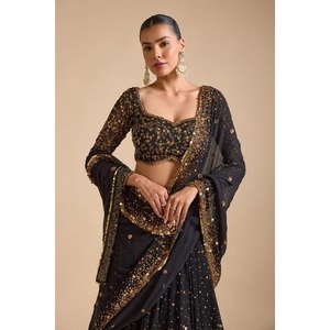 Lehenga Choli Negro Bordado de Diseño Heera Creation, Talla M, para Bodas, Hecho de Poliéster - Product Image 6