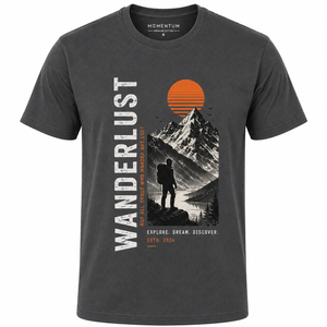 เสื้อยืดแขนสั้นสีเทาเข้มสำหรับผู้ชาย คอโอ ทรงปกติ ผ้าคอตตอนเจอร์ซีย์ ระบายอากาศได้ดี พิมพ์ลาย Wanderlust ด้วยเทคนิคการพิมพ์แบบ Heat-Transfer - Product Image 1