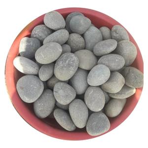 Piedras de Río Grises Naturales de la Mejor Calidad para Paisajismo, Decoración de Jardines, Caminos y Suelos Exteriores, Disponibles en Oferta - Product Image 1