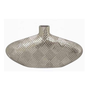 Florero de metal plateado de alta calidad, adorno decorativo para mesa, para la decoración del salón o pasillo, elegante florero de interior para uso doméstico. - Product Image 1