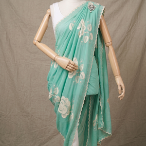 Vente en gros de châles hijab en mousseline pour femmes, broderie florale, strass, doux, léger, respirant, qualité supérieure, long, pour un usage quotidien - Product Image 3