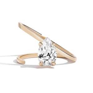 14K Solid Gold Pear Cut Lab Grown Diamond Modern Engagement <b>Ring</b> 2 Carat Minimalist Solitaire Statement Band For Women Wholesale - Product Image 1